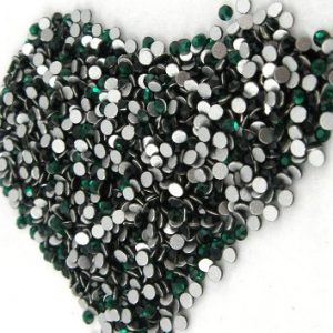 Emerald 6ss flat back goldstone