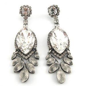 Navette earrings with leaves