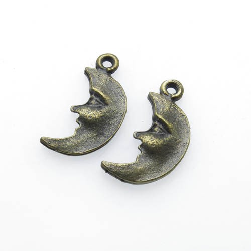 תליון בצורת ירח 8x20 מ"מ