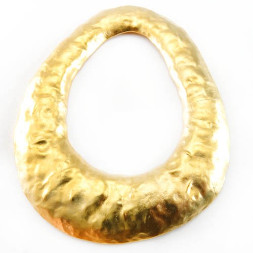 תליון טיפה רקוע 70x93 מ"מ