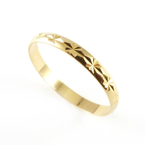 טבעת דקה + חריטות כוכביות גדולות 18 מ"מ