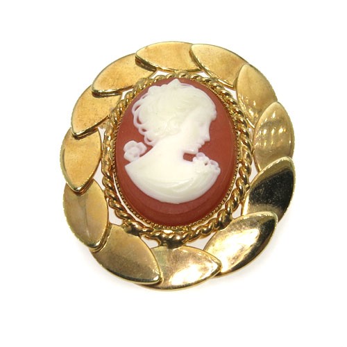 סיכת מדונה אובלית ואלגנטית 43x36 מ"מ